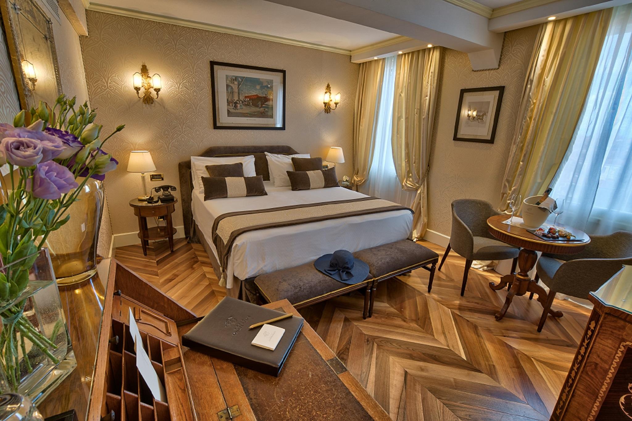Londra Palace Venezia Екстер'єр фото