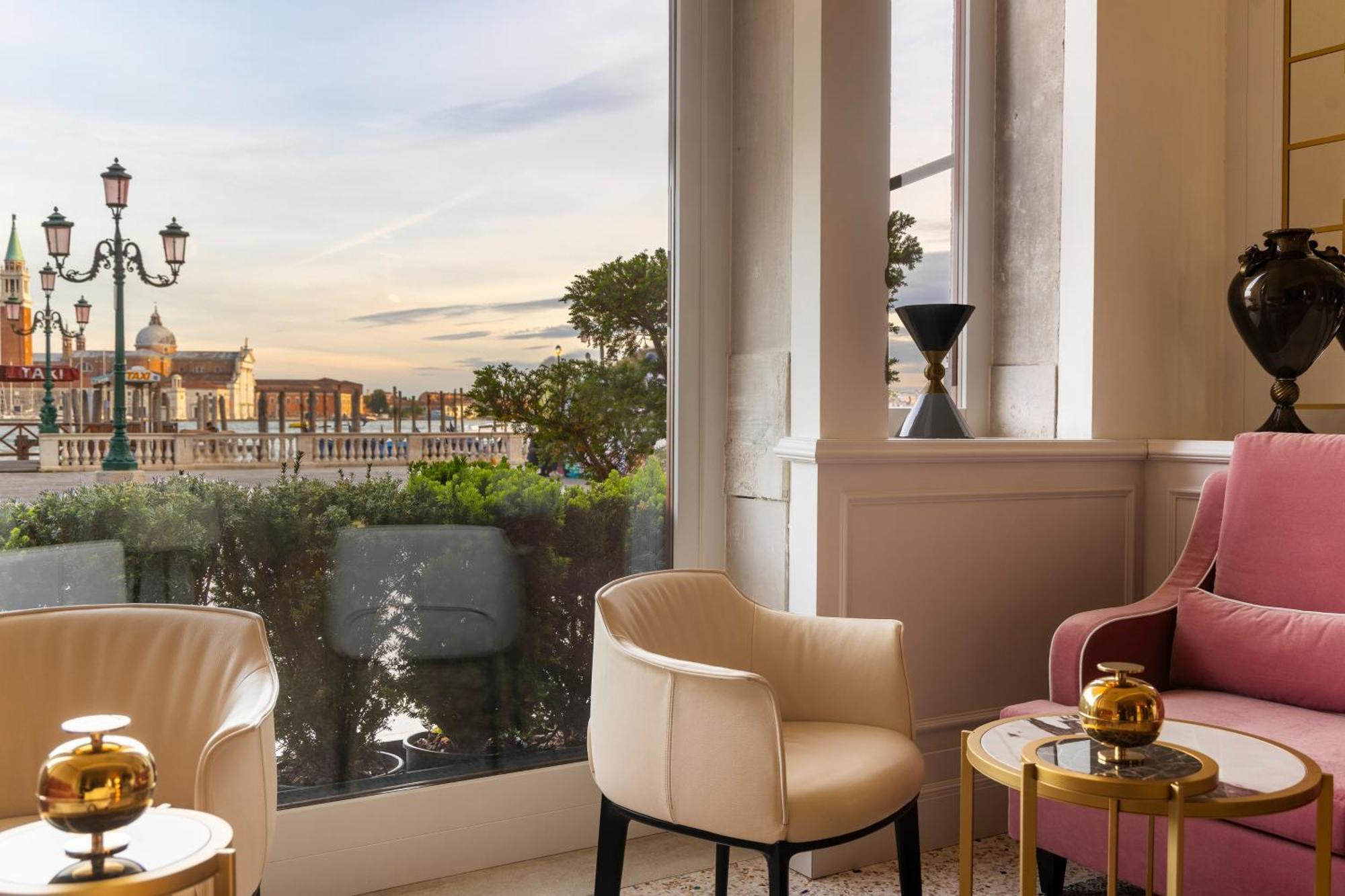 Londra Palace Venezia Екстер'єр фото